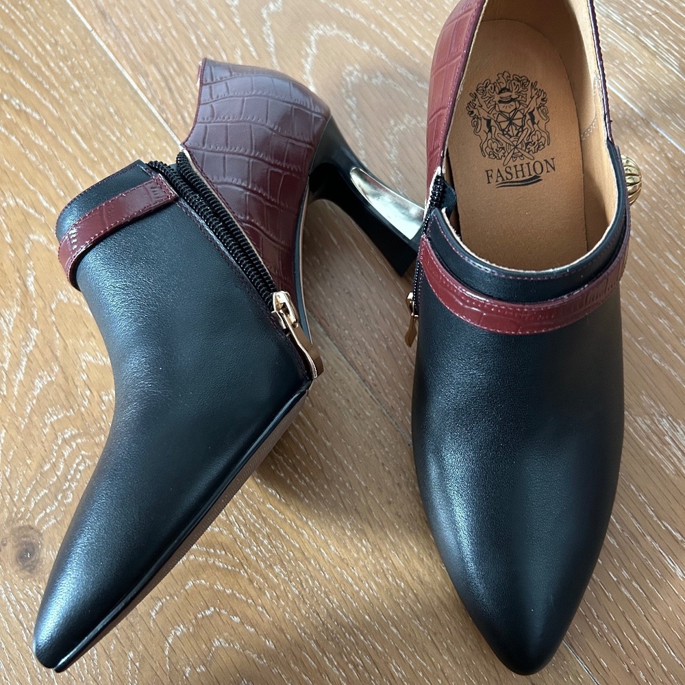 NEW Sexy Work Pointed Heels with Crocodile Details (W5.5)